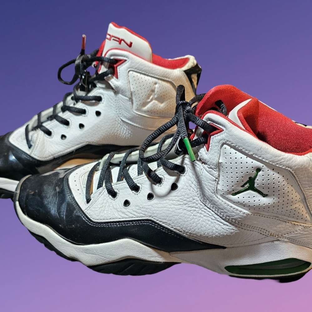Air Jordan B'Loyal "White Pine Green"